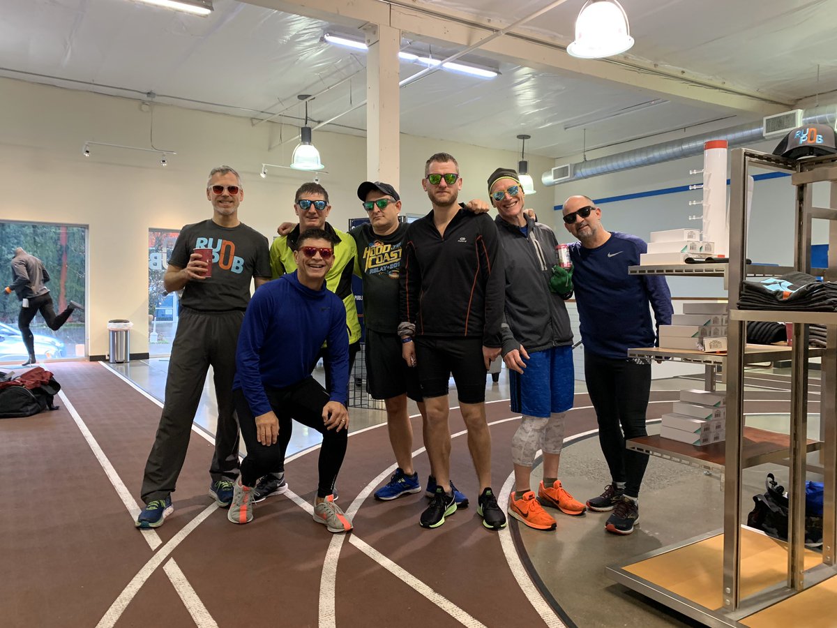 PortlandRunning's tweet photo. Sunday group runs are on tap at our new northwest Portland location at 2258 NW Raleigh St. Beer is in the can for now; our bar is slated to open Dec. 15. #portlandrunning #runpub #runpdx https://t.co/Bvklb3jkag