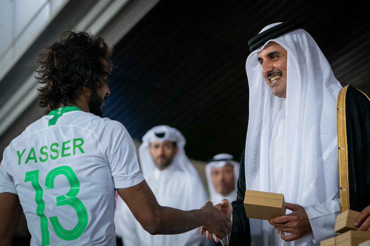 JoaanBinHamad's tweet photo. هارد لك للمنتخب السعودي الشقيق وجماهيره ..
قدم الأخضر بطولة رائعة بعناصر ممتازة قادرة على التميز في قادم البطولات، نتمنى لكم التوفيق ونشوفكم إن شاء الله في كأس العالم في قطر 2022 ..
#البحرين_السعوديه 
#خليجي24 https://t.co/YpEDsSukLu