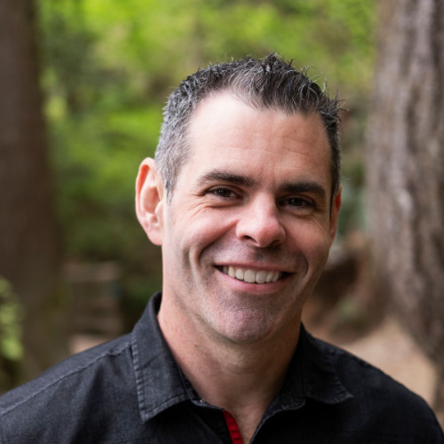 LMSPodcast's tweet photo. From all of us at the "Learn Me Something" #podcast, we wish you happy holidays. On a bit of a downer, we are putting things on hiatus until our fearless leader, Rich Plumb is able to join us again because of his schedule. We likely will be back early in the New Year. https://t.co/dScbX1lsg5