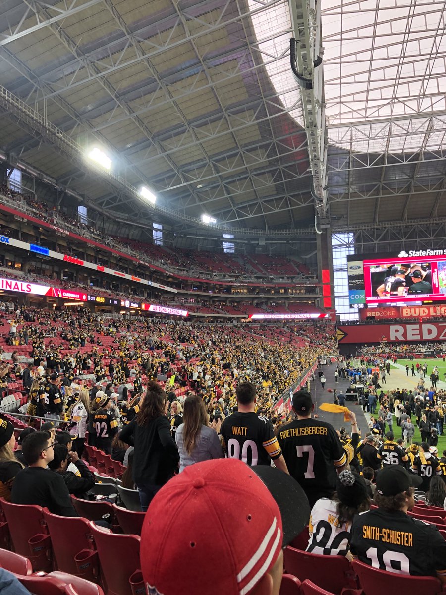 sportstrucker's tweet photo. Too many wipe your butt towels in yellow https://t.co/eKe0gqdxFd