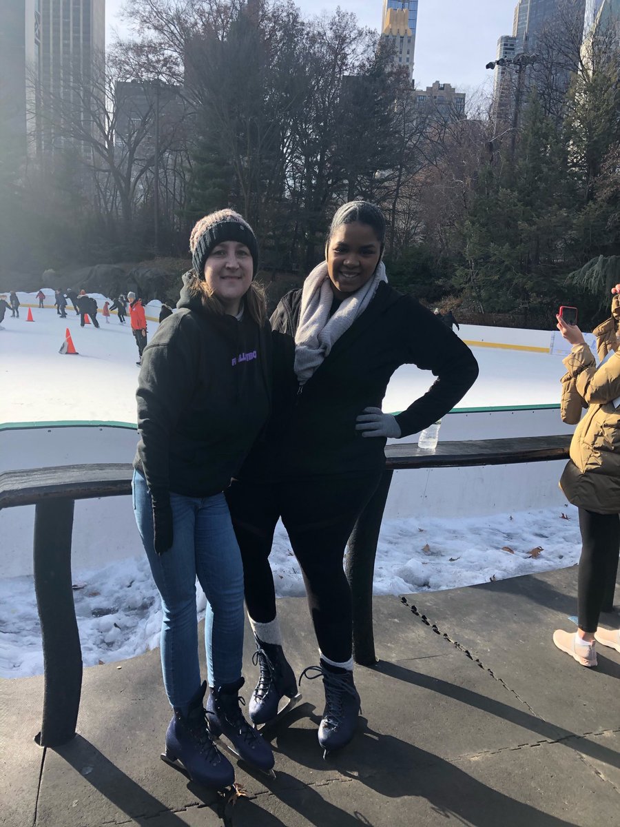 2104Amy's tweet photo. Ice skating for free in Central Park, courtesy of iHeart radio! https://t.co/1kkZEB2gfx