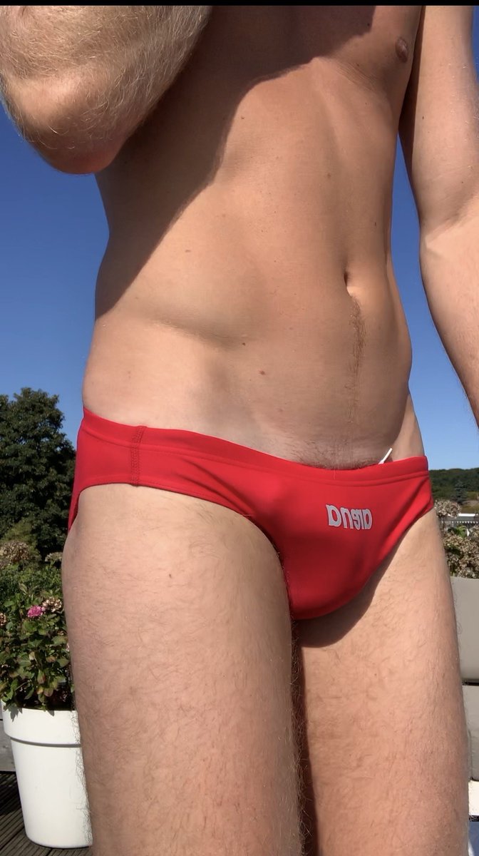SpeedoLoveBro's tweet photo. 😋 https://t.co/3qiVb2tpnx