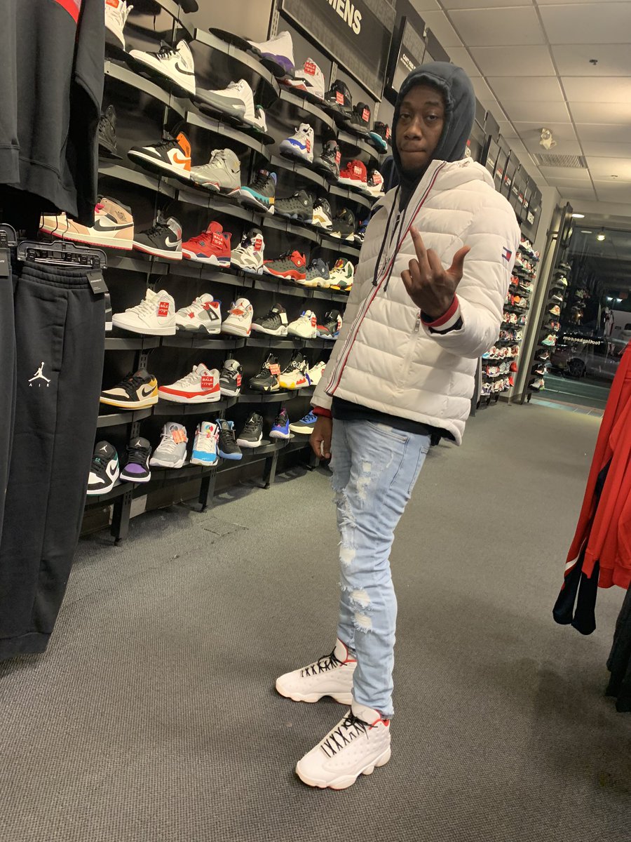 OGkdawg's tweet photo. Been Trappin Eating Noodles All Week💕 https://t.co/ROMloqmSRe