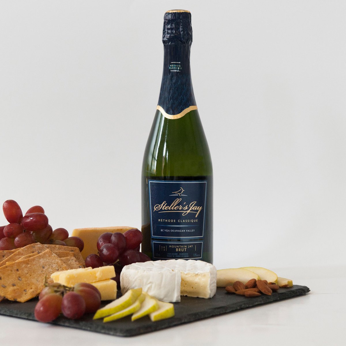 Steller’s Jay Mountain Jay Brut won silver at Effervescents du Monde, making our sparkling wine among the best in the world.🍾  For December, get $2 off and a holiday gift box when you purchase it from BC Liquor Stores and select private retailers.✨

bcliquorstores.com/product/264879