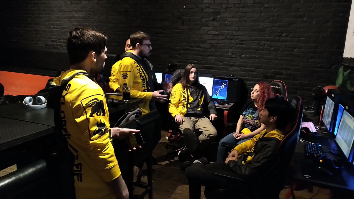 GreatRootBear's tweet photo. At @TheHiveEsports with Team Onibaku for the @Overwatch_TO playoffs and finally got my jersey hoodie.

Amazing work as always @neubrands 

#torontoAF #TOBL https://t.co/2xrjRHHOck