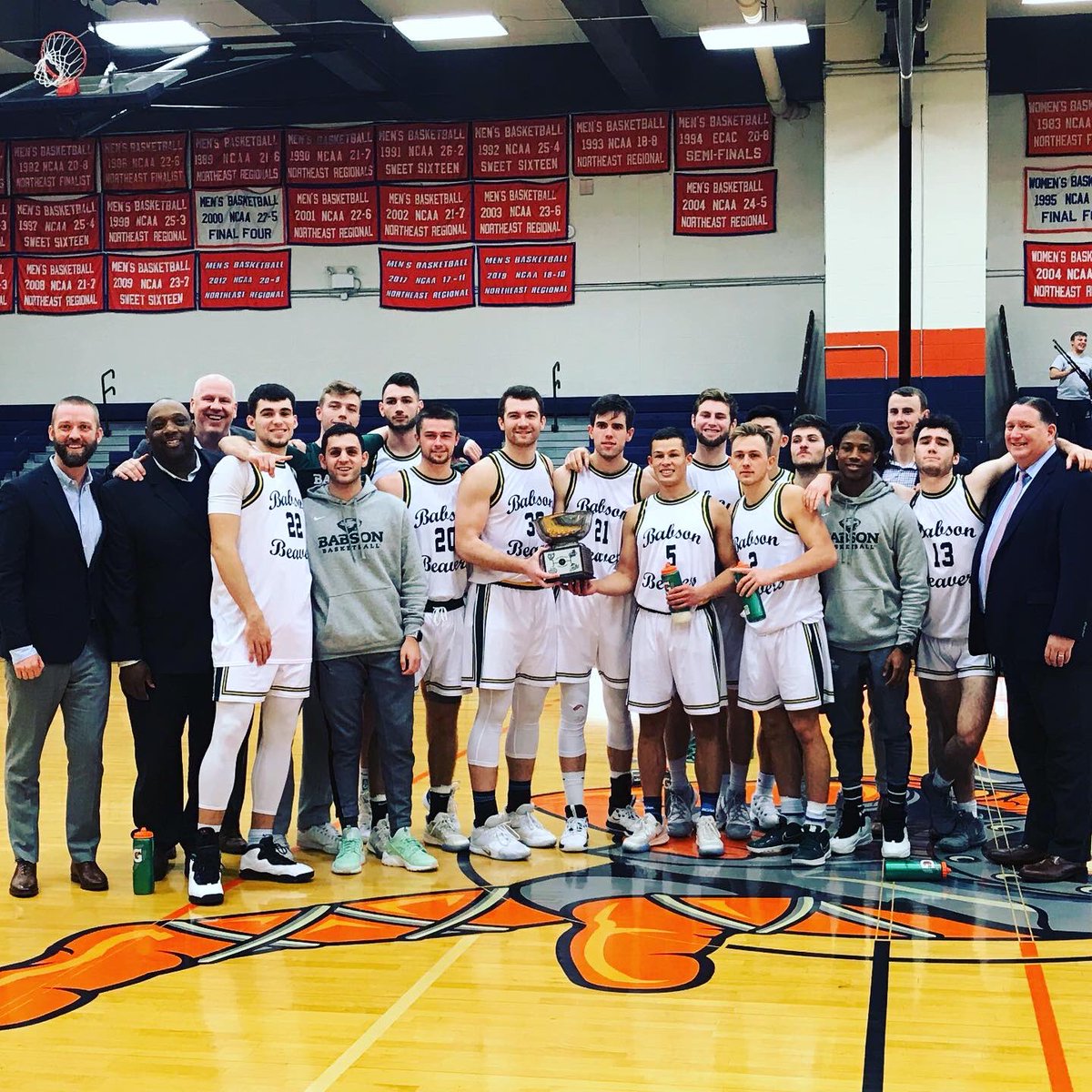 ulrickson3's tweet image. Back on top at the Big 4