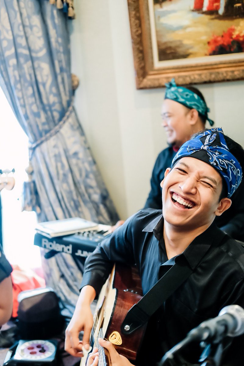 Bahagia harus di ciptakan cemah brayy cek batur eta oge hihihi