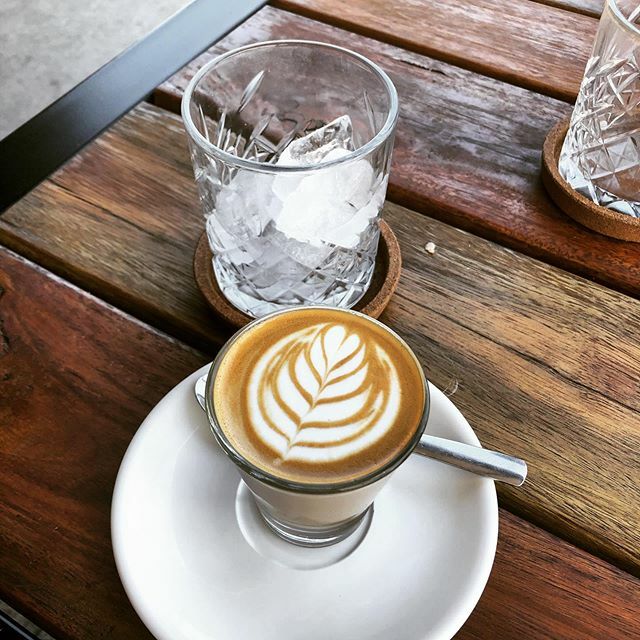 #Instagram: ift.tt/36dVxjN | Piccolo + glass of ice = DIY #icedcoffee  @vvaldmeer