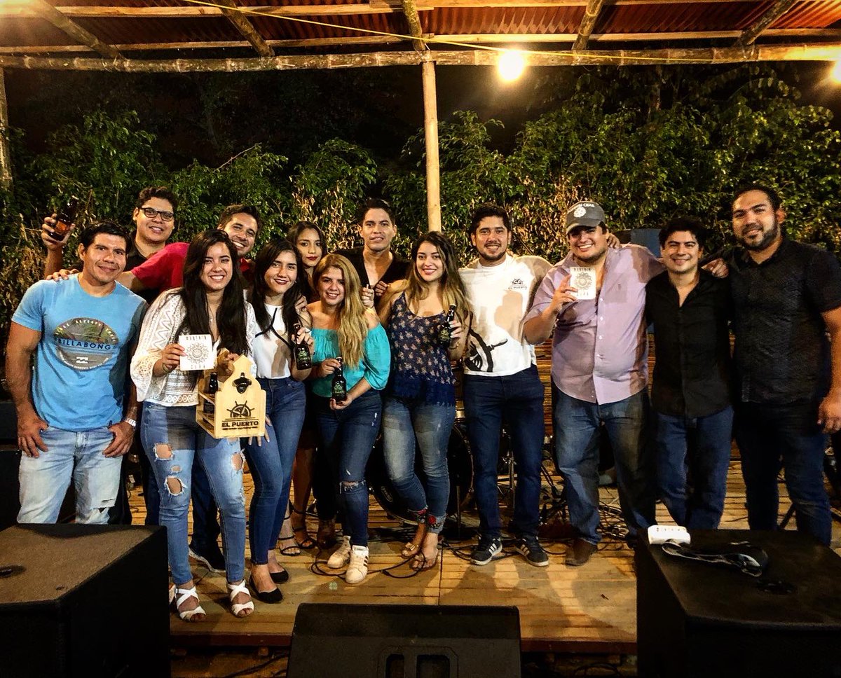 manekincera's tweet photo. Portoviejoooo! Estuviste otro nivel 🔝 Gracias infinitas 🙌🏻 Hay Manekin Cera en Manabí para rato. 🚀 @insito90 #ElPuerto #PortoviejoRockCity https://t.co/7H4IfgxbvT