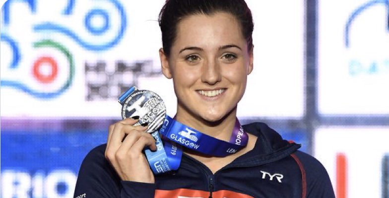 So proud of our <a href="/MollyRenshaw/">mol renshaw</a> your hard work &amp; commitment rewarded - our silver commonwealth winner roll on Tokoyo 2020 <a href="/RenshawJane/">jane renshaw</a> <a href="/carole_renshaw/">Carole Renshaw</a> <a href="/DannyRenshaw/">Danny Renshaw</a> @366Group <a href="/Ed__Dawes/">Ed Dawes</a> <a href="/BBCDerbySport/">BBC Sport Derby</a> <a href="/britishswimming/">Aquatics GB</a>