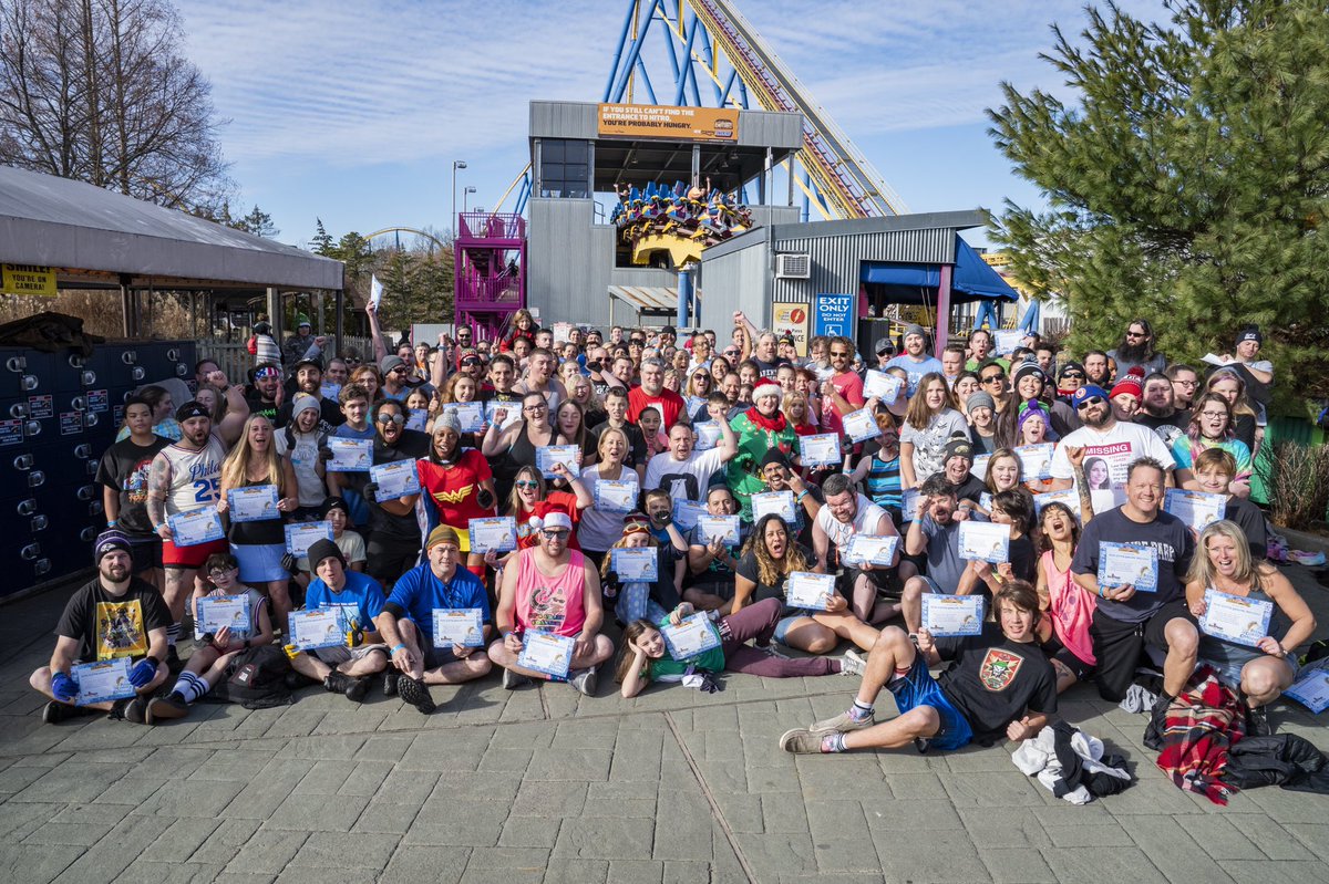 SFGrAdventure's tweet photo. Thank you everyone for coming out to the Polar Coaster Challenge and raising awareness for a great cause - @SONewJersey! We think it was a really cool time 🥶🎢 Check out our video to see all the fun! https://t.co/o9xnlPwP17 #PolarCoaster #holidayinthepark https://t.co/f2MHyiMt8o