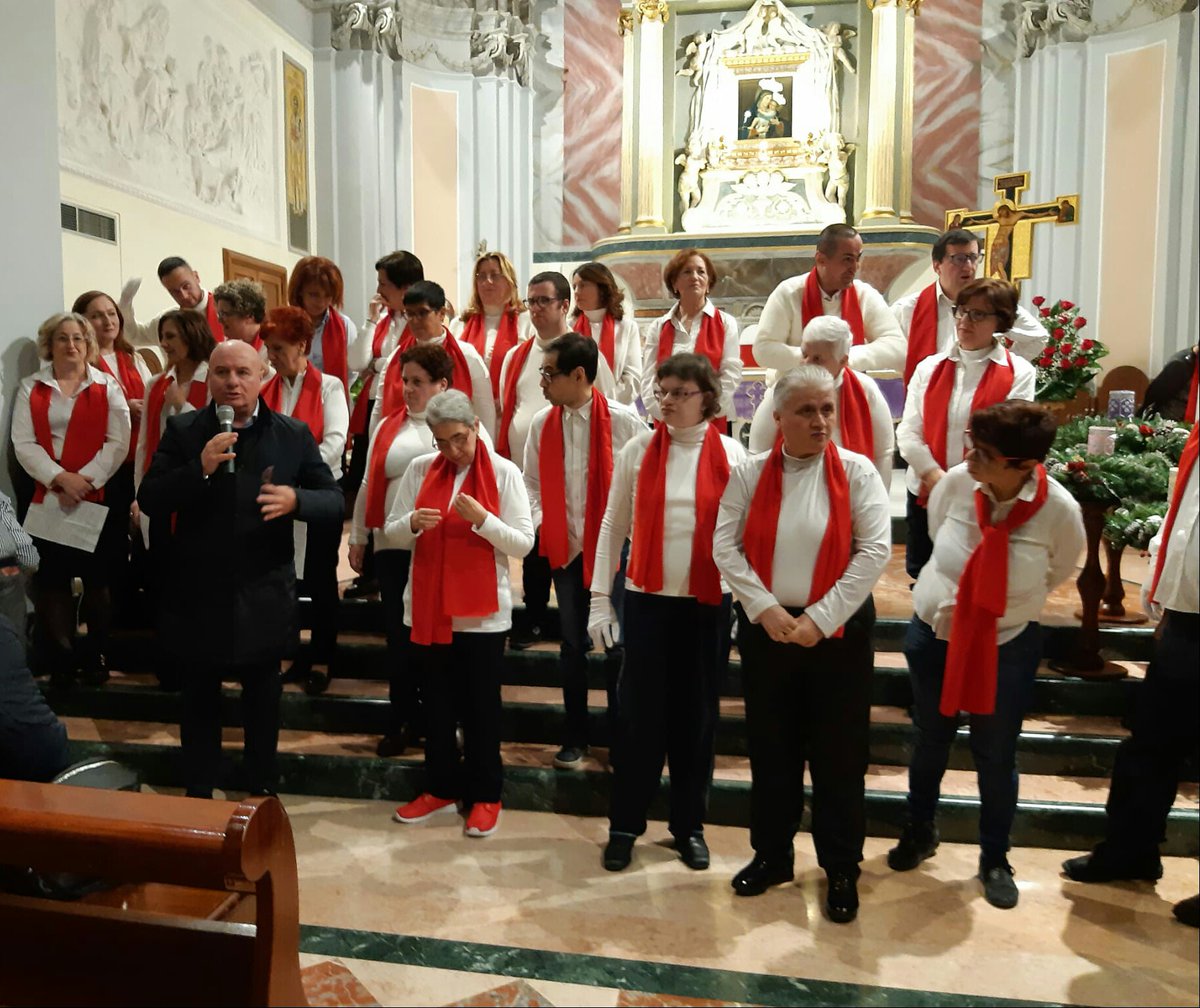 Commovente pomeriggio con il"Coro Speciale" della casa famiglia "Don Mario Carmone". Buona festa dell'Immacolata"