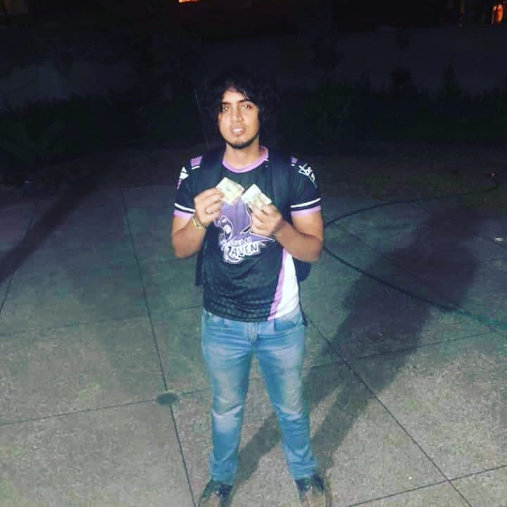 TeamRaven_ec's tweet photo. Muchas felicidades a STEVENS C. (GODMODE) Por haber quedado CAMPEÓN Y ERICK (MILERICK) por el gran desempeño demostrado este fin de semana quedando ambos en el TOP 3 en el Penúltimo torneo del AÑO de SMASH BROS ULTIMATE! 
FELICIDADES MUCHACHOS!!
.
.
.
#LetsgoRaven #SmashBros 💜 https://t.co/AYxP7RwXN0