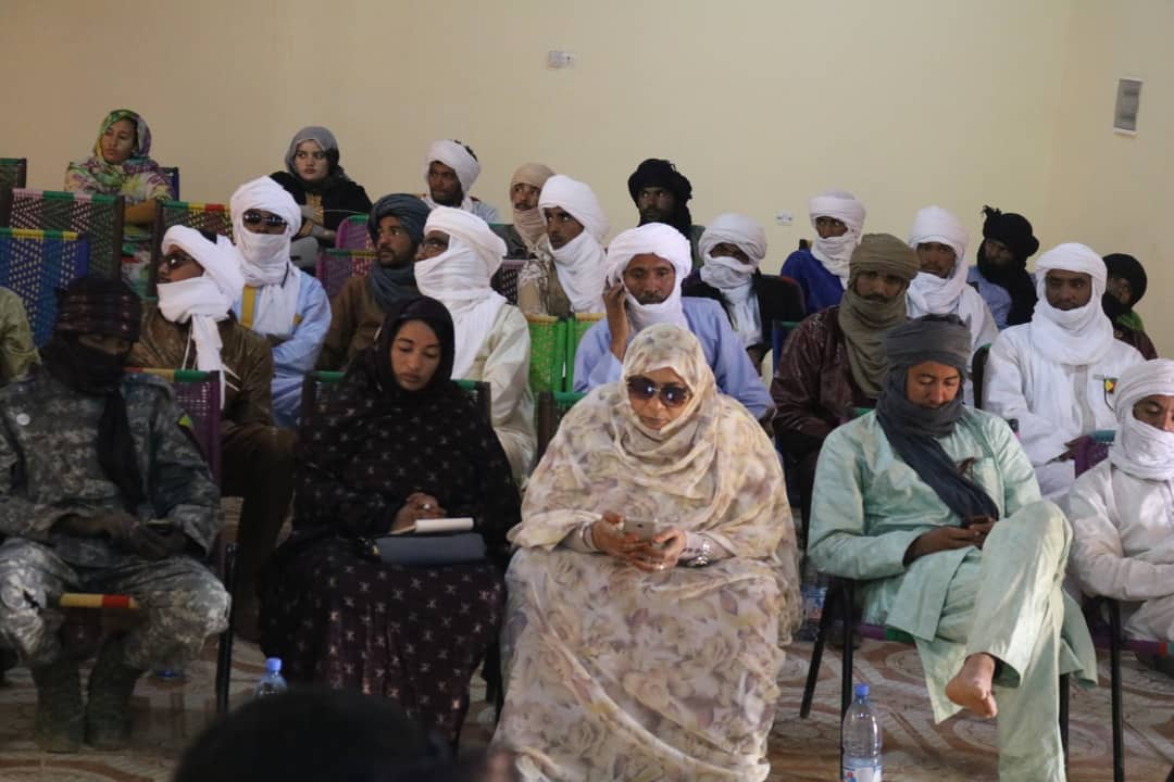 ImouhaghI's tweet photo. #Imouhagh: DE RENCONTRE AVEC LES ORGANISATIONS DE LA SOCIETE CIVILE ET LES ACTEURS LOCAUX DES DROITS DE L’HOMME CE 07 DÉCEMBRE 2019 #Kidal https://t.co/IHhIOvCvbT https://t.co/0JhEohYG6t