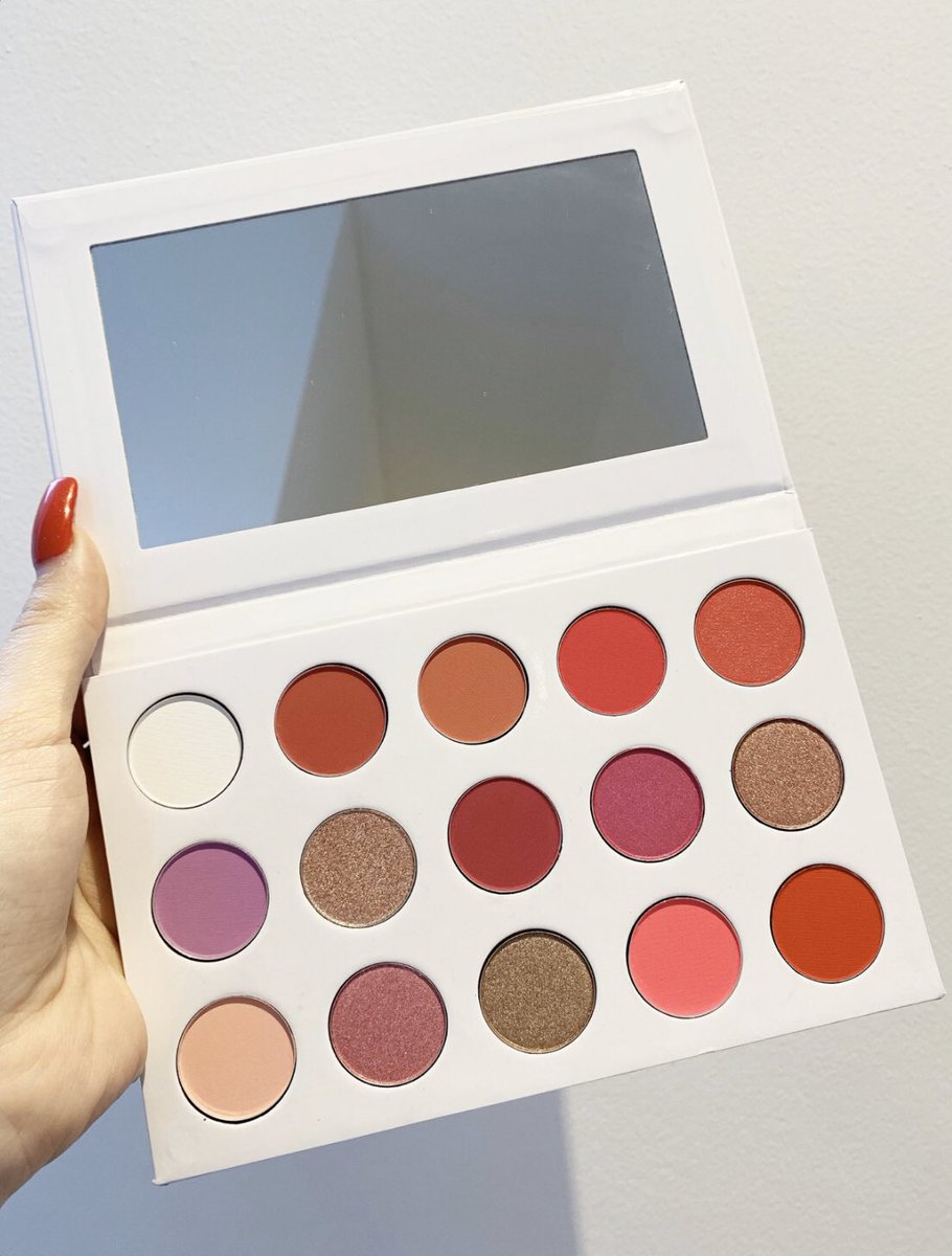 Little Miss Waxxy tweet media