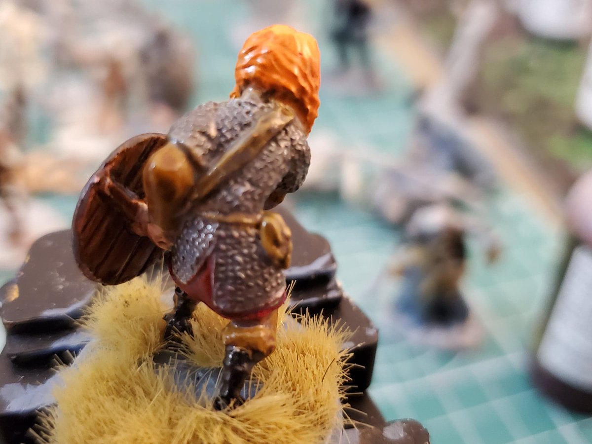 Another viking from #bronzeageminiatures ..why? cause Vikings are cool (again some of my best work to date i think) #warlordsoferehwon #dungeonsanddragons 
tried for a shadow effect on sword blade but not sure it is noticeable