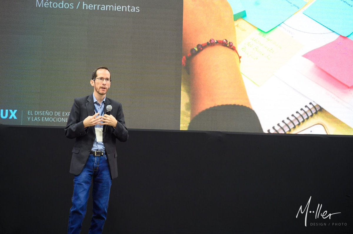 mullercardenas's tweet photo. Ayer compartimos algunos conceptos de la importancia del diseño de experiencia de usuario en el @DataJamEc. Como siempre las fotos de @stefiemc! - parte 1

#datajamEc #fintech #charla #guayaquil #ux #UserExperience #uxdesign @i3labespol @espol https://t.co/U24sU0V7OV