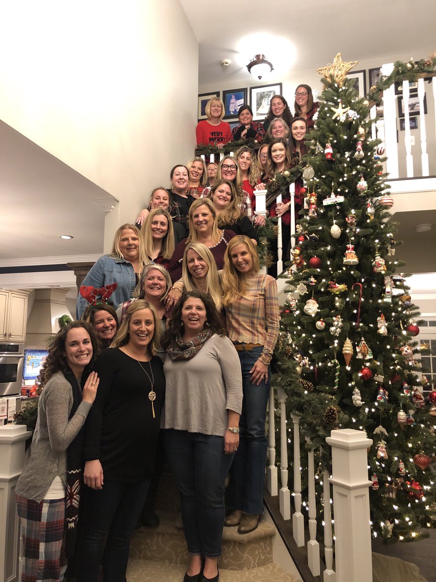 Happy Holidays from the staff of ⁦<a href="/DESAACPS/">Davidsonville Elem.</a>⁩ ⁦@KindergartenDES⁩ ⁦<a href="/DES3rdGrade/">DES Third Grade</a>⁩ ⁦<a href="/DES2ndGrade/">DES 2nd Grade</a>⁩ ⁦<a href="/DESFourthGrade/">DES Fourth Grade</a>⁩ ⁦<a href="/DES1stGrade/">DES 1st Grade</a>⁩ ⁦⁦<a href="/5thDes/">DES 5th Grade</a> #staffonthestairs⁩