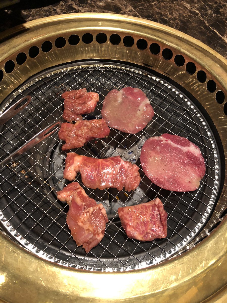 Raymondkodhe's tweet photo. Last dinner at tokyo https://t.co/0dYzbrA4VK