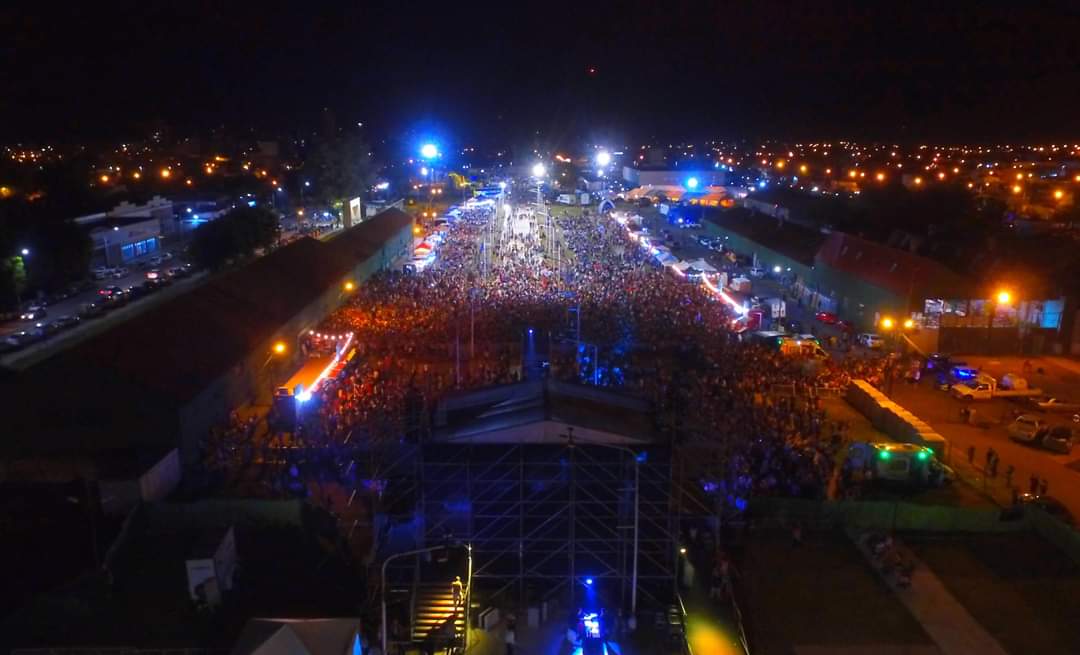 En la Capital Nacional del Citrus, esta noche celebramos el cierre de la #FiestadelaCitricultura con la presentación de Soledad y el sorteo del automóvil 0 km. Vení a compartir en familia esta fiesta de todos en el #ParqueCentralConcordia.
#LaGestióndelaGente #CompartíConcordia🍊