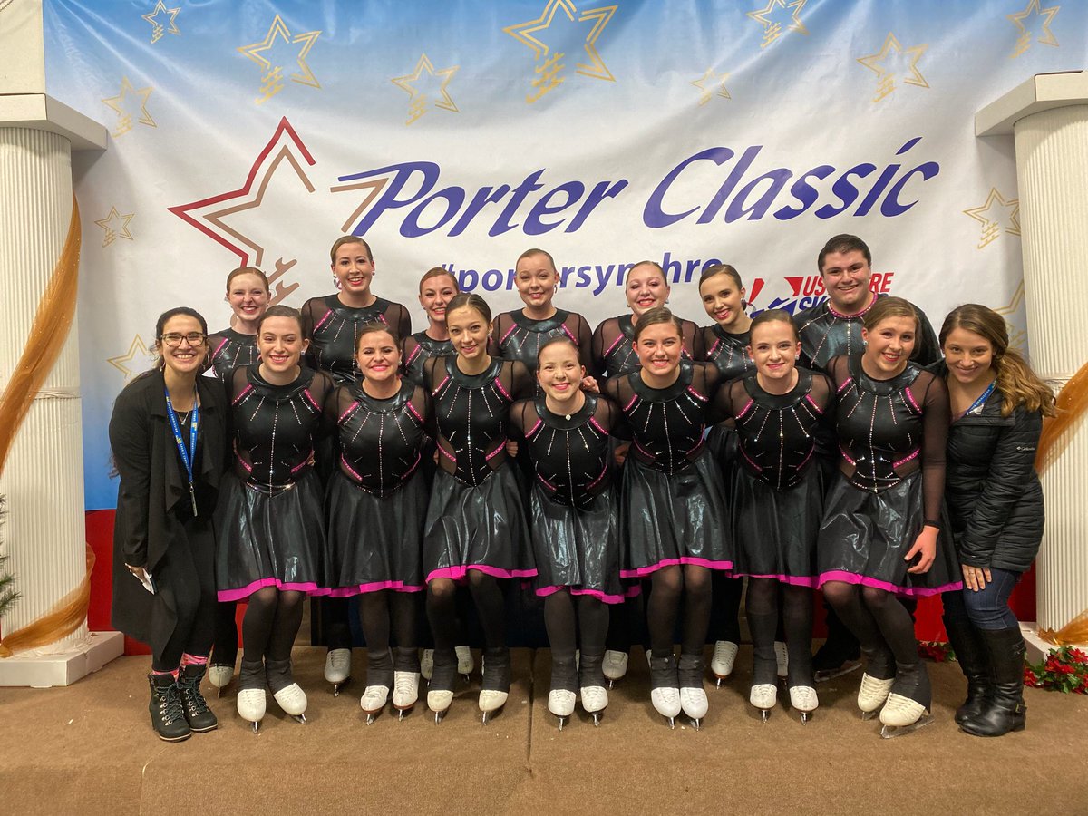 TrineSkating's tweet photo. Collegiate made us PROUD at Porter!! 🐾💗 With another clean performance and improved score,this team is taking their first year in the collegiate division in stride! We cannot wait to watch this team grow over the years 💙⚡️GO THUNDER! #CauseItsPorterWeek #PorterSynchro https://t.co/Hmxg7CQBm8
