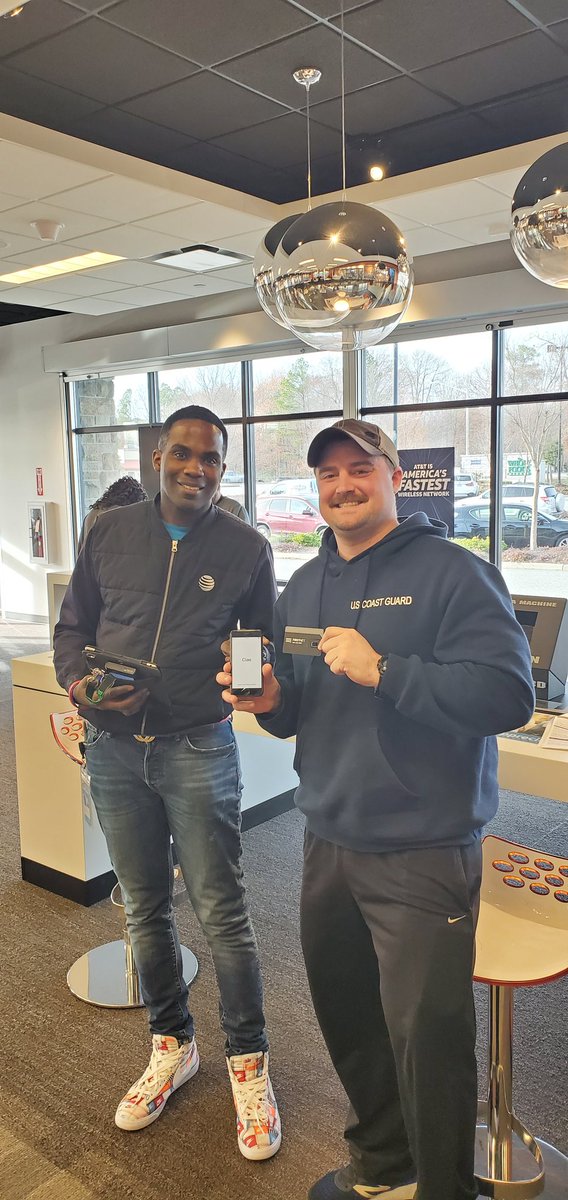 MREntertainme15's tweet photo. Ask yourself what is the great willing to do that good is not willing to do????😁😁 Teamwork is a DreamWork #fristnet @DaleB1 @DariusBarnes_ @cjay0908 #TechCenter https://t.co/u6vjiCRGaV