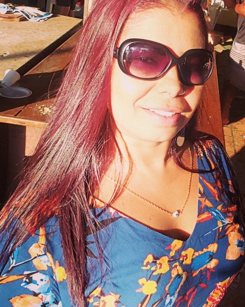 AlineTorres35's tweet photo. Não preciso de opiniões, de simulações, de especulações sobre meu caráter ou minha vida, o que vc pensa de mim e problema exclusivamente seu...
Meu caráter minha personalidade me define, entenda quem quiser 😉 https://t.co/xc6OX1FHnK