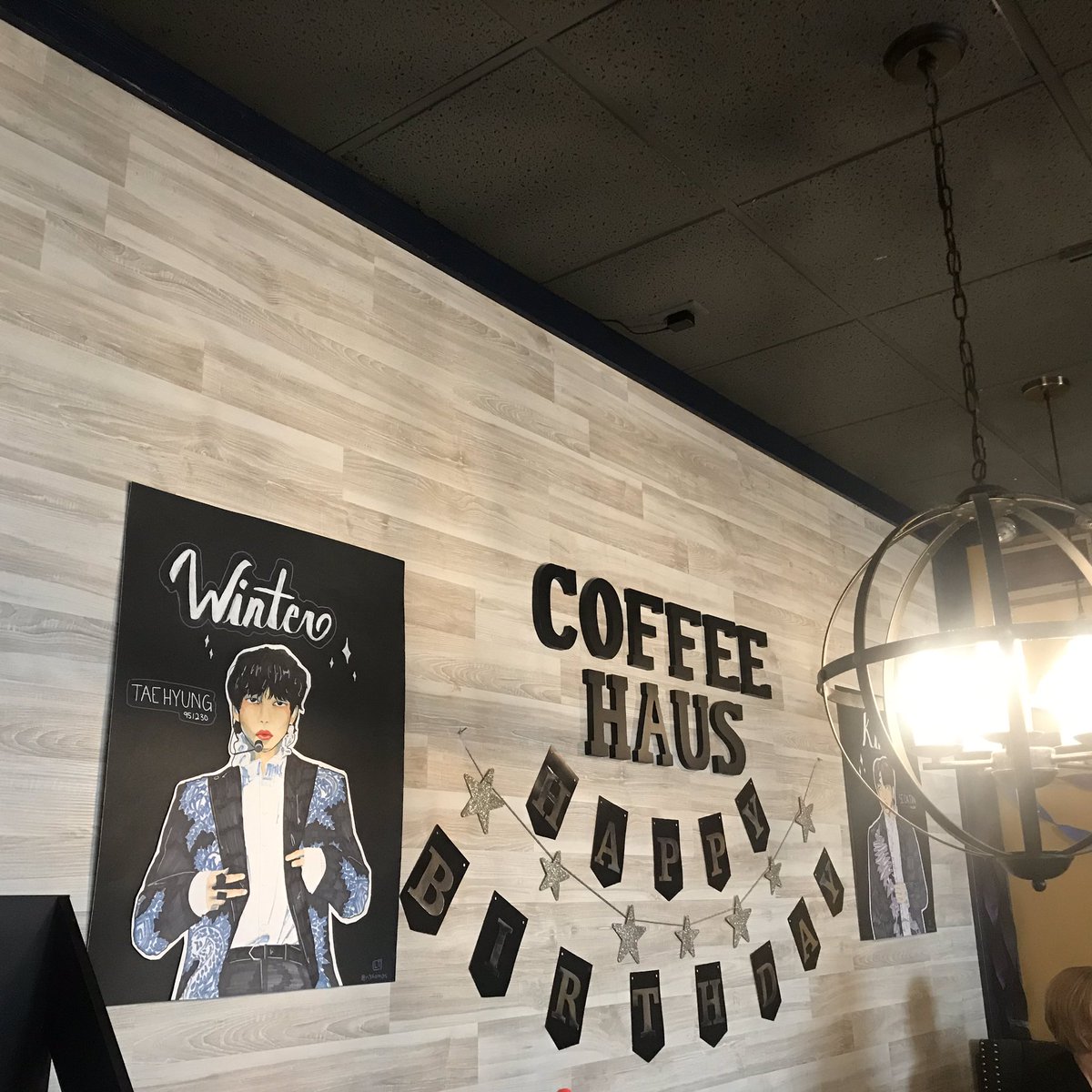 sugasmandarina's tweet photo. this morning at @aesi_bts taejin bday bash
it was soooo cute ๐ฅบ๐ฅบ
#winterkings https://t.co/TZsZx0xdwt