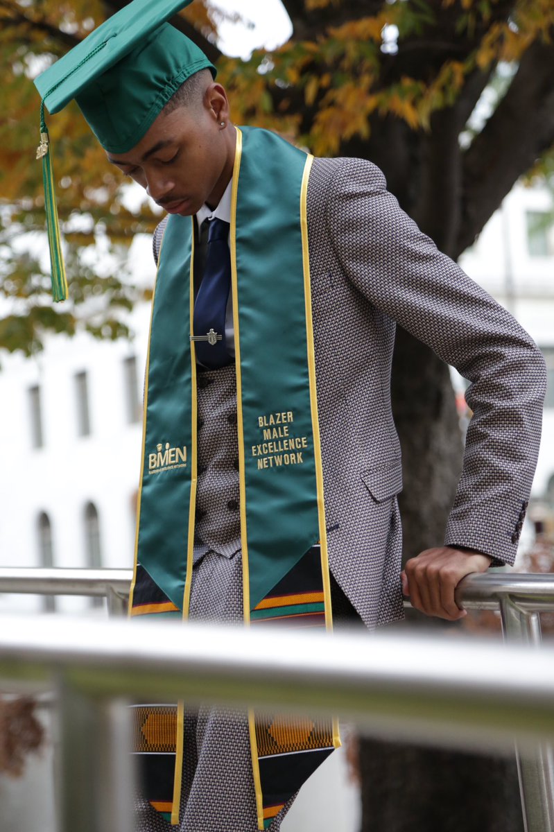 jaden_jack12's tweet image. -Graduated College at the Age of 20💰
-BA in Psychology 🧠 
-Blazer Male Excellence Network Mentor 📚 
-Multicultural Scholarship Program Board Member📚
-Joined the Greatest Fraternity known to mankind 👌🏾♦️
-GPA 3.5 📚✏️

December 14th 9:30 am. Thank You God 🙏🏾