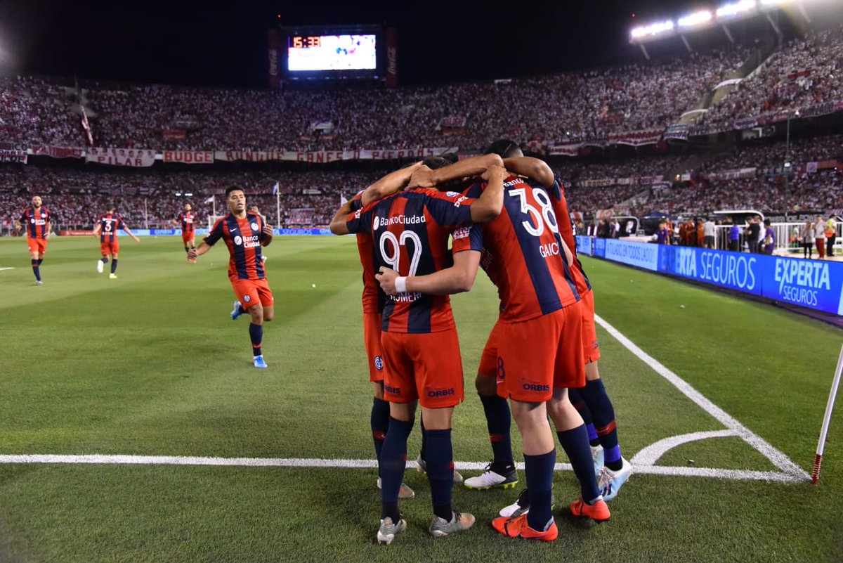 SanLorenzo's tweet photo. ¡GANOOOOOOOOOOOOOOOOOOOOOOOOOOOOOOOOO #SANLORENZO! 💙❤��� https://t.co/oM9j32EpUL