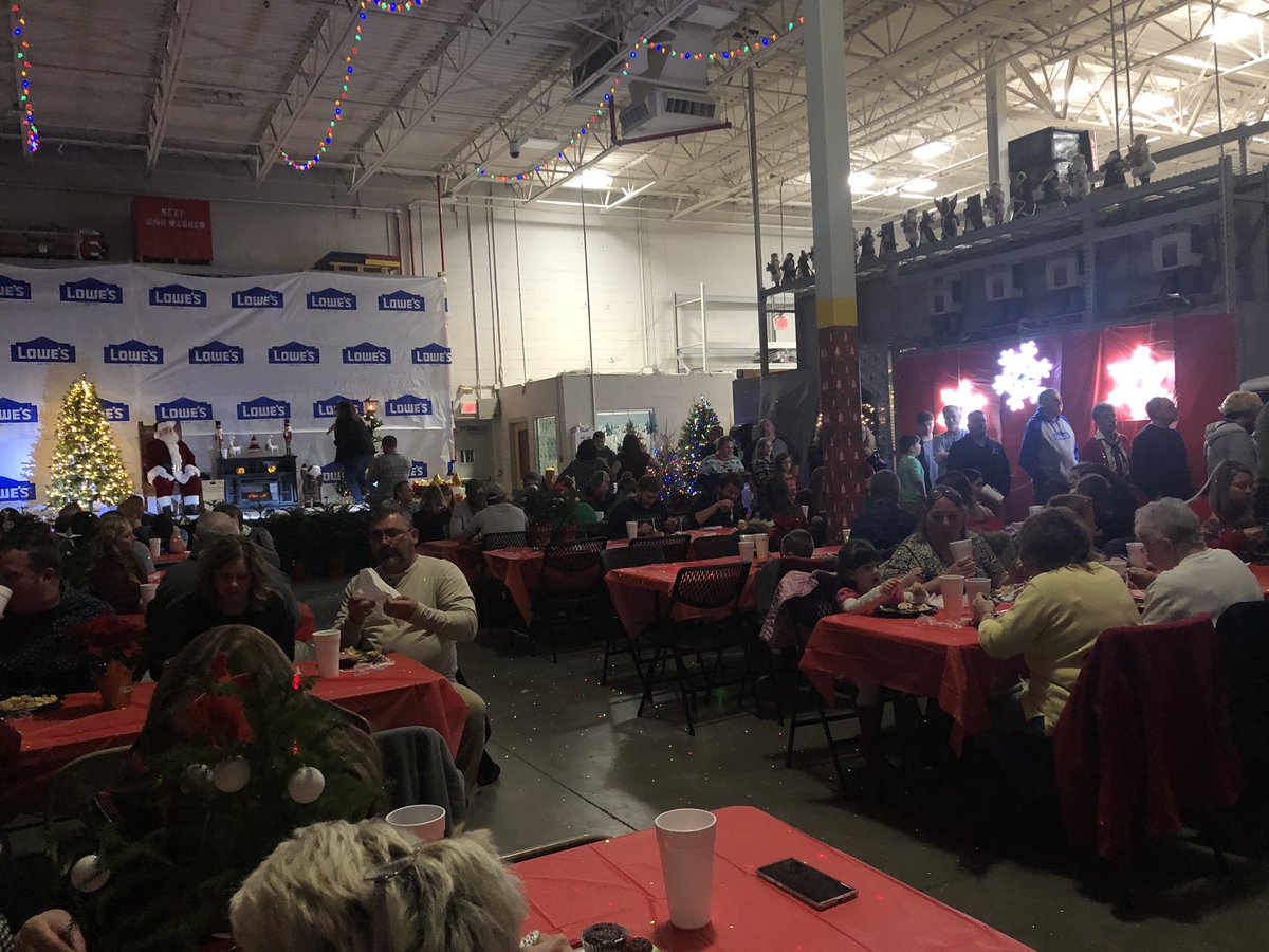 2591Lowes's tweet photo. Had a great evening at our Winning Together/Holiday Party @2591Lowes. Good times, great food, and fellowship. Thank you to our amazing team for this past quarter and a fantastic year thus far! Keep the train rolling in Q4 and move that needle! https://t.co/WFdOl7CuYR