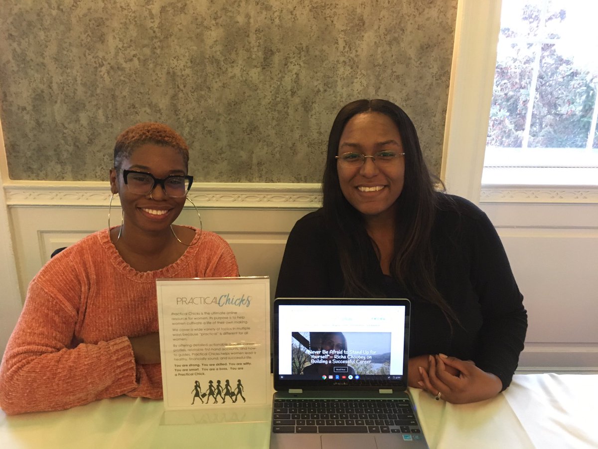 PracticalChicks's tweet photo. The founders of Practical Chicks @christina48221 and Ori were excited to be a part of the Detroit Bloggers Expo and Holiday Market today. We met so many amazing career women and women entrepreneurs. #womenleaders #detroitbloggers #PracticalChicks #events https://t.co/gsYBcckMb8