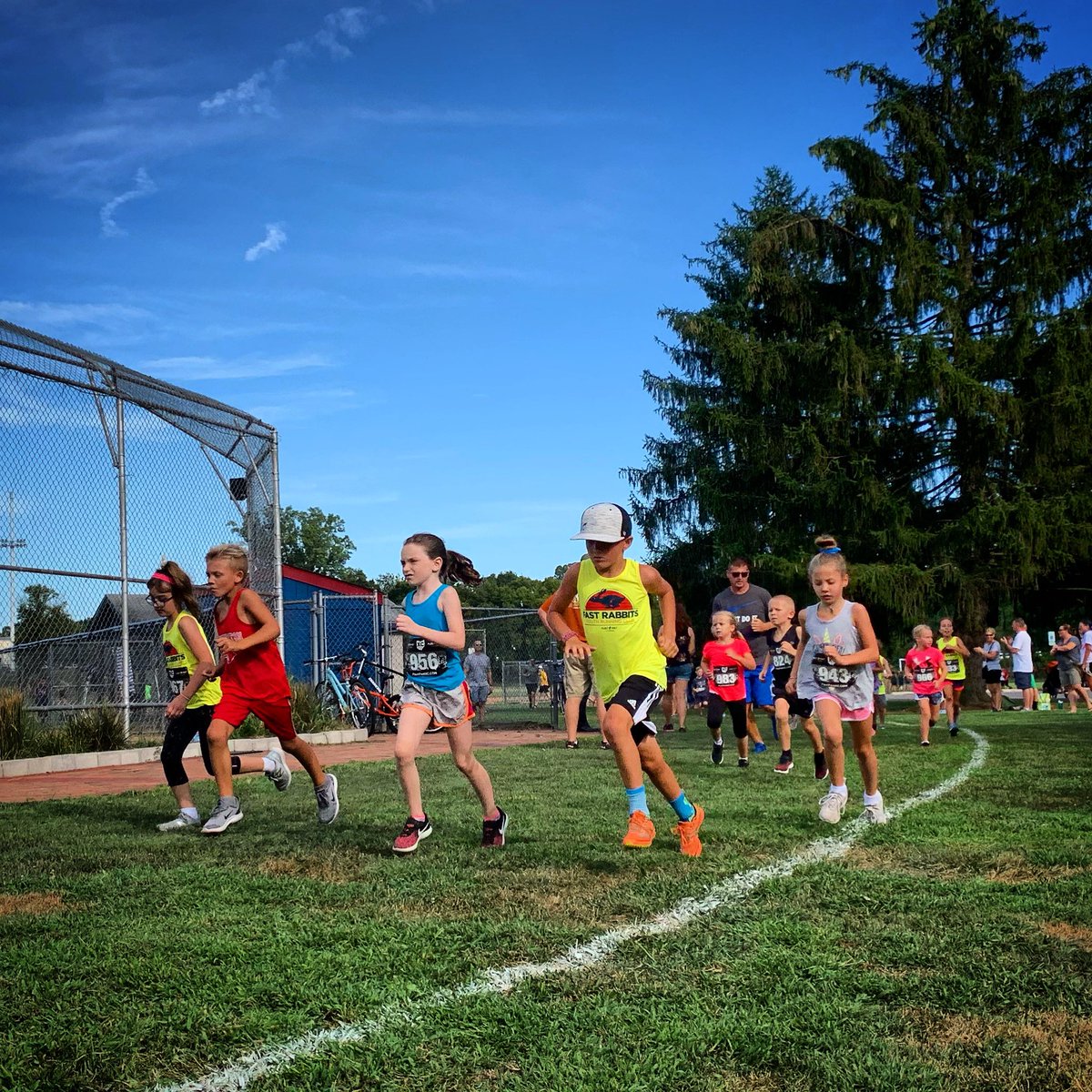 FleetFeetCbus's tweet photo. Stoked to announce the Fast Rabbits is now offering three programs annually! Spring, summer and fall! Registration is open now at https://t.co/8O3oe2lV5j #6run4 #fleetfeetcolumbus https://t.co/fbObNFQgOy