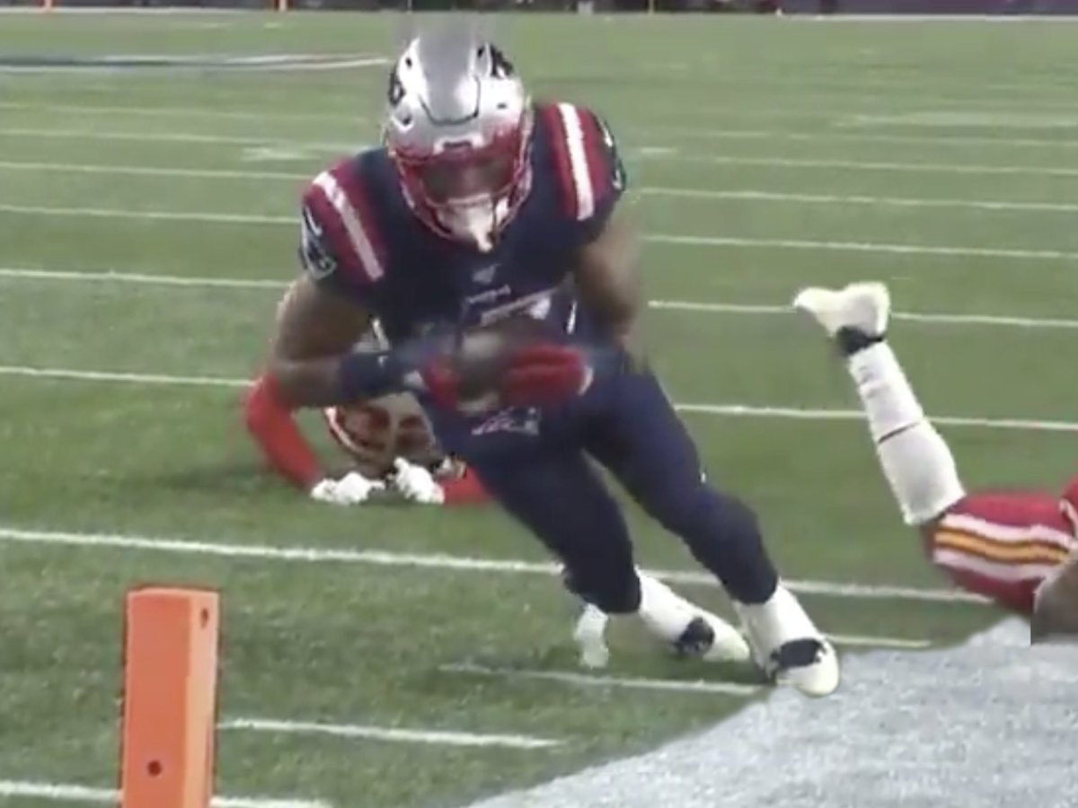 theStevenRuiz's tweet photo. Not sure what Pats fans are complaining about, I thought the refs made the right calls https://t.co/0wyuf7sUCL