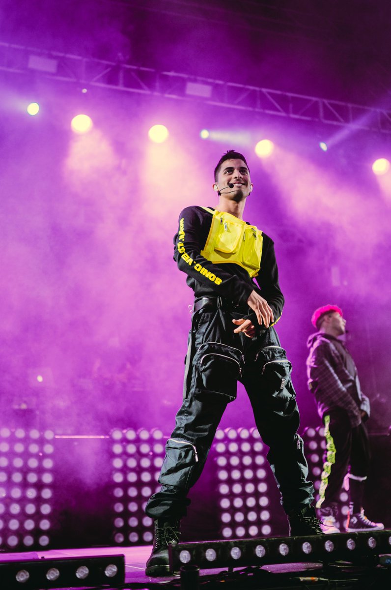 ErickBrianColon's tweet photo. Cual fue tu momento favorito del show?? 
Gracias República Dominicana!! Esperamos volver muy pronto. 🇩🇴🎶❤️ https://t.co/zTziQAYn3g