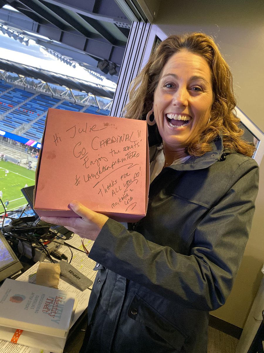 Julie Foudy On Twitter Bless Our Dopevillage Thx Mo Katie And Lisa For My In Game Munchies Collegecup