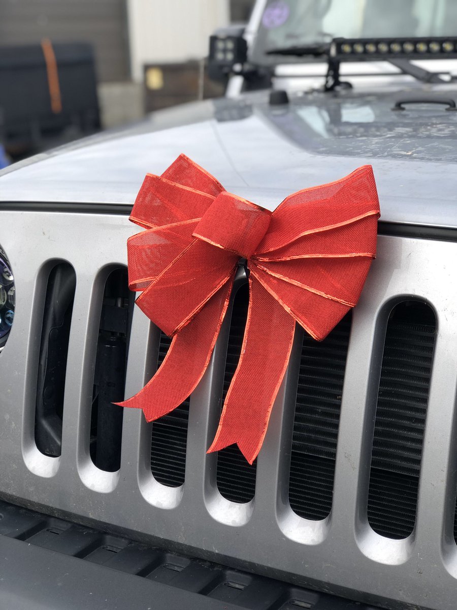 ChrisDanielle3's tweet photo. Trollop_jku #ToysForTots #jeepparade #2019 https://t.co/G5Lm8Jya9s