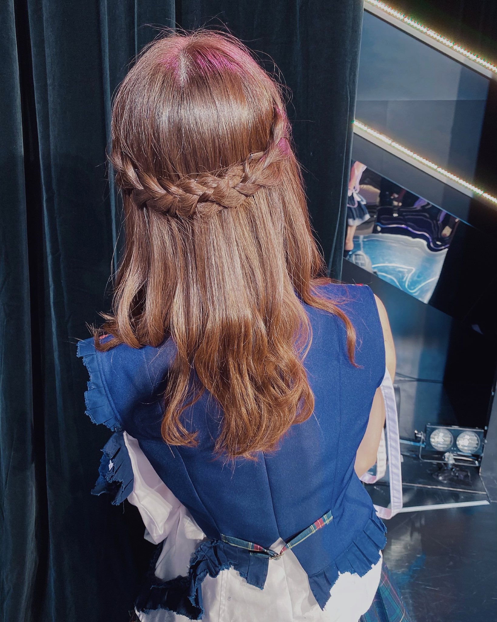 渕上舞 Hkt48 Ar Twitter おはようございます アナ雪2 でのアナの髪型が可愛かったので 真似してみたの メイクさんって凄いな T Co Agqwws3ikx Twitter