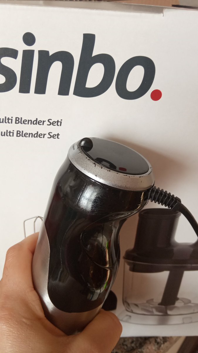 Sıfır diye aldık ikinci el çıktı blender seti,paslı çırpma teli boyası atmış blender kutudan çıkan süpriz #sinbo   <a href="/sinboturkey/">Sinbo</a>