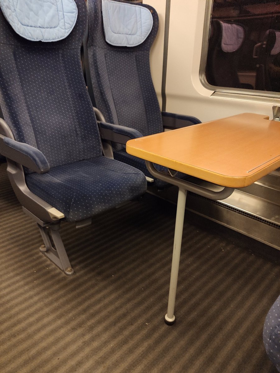 pbl0m's tweet image. Woaw that was close 🙈 On my way to @SysEleven, Berlin. First  the Parking ticket machine at the trainstation #BadBentheim melts me down 😵 but now I'm looking forward to a deep dive into Kubes and clouds 😎 

#Kubernetes  #container #DB #WirSindDieSHOPMACHER