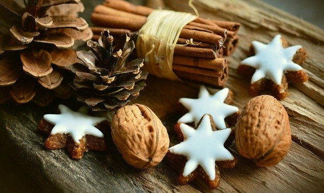 calgarytransit's tweet photo. Hey #CTRiders, Are you looking for for cool creative local gifts for the holidays ? Why not check out the Calgary Christmas Market on now till Dec 23rd (Thursday - Sunday every week). Take #Route149 or #Route410 to get there. For more details check out https://t.co/NpHvGrzO7P https://t.co/ULnOg8hBxm