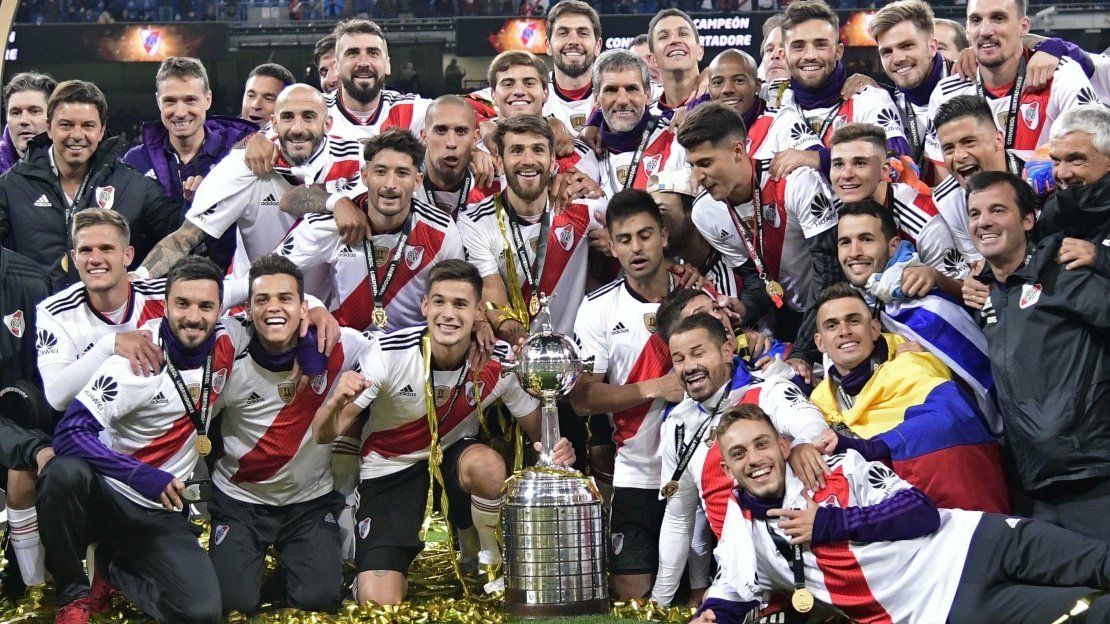 #LaCopaEterna 
#RiverxFOX 
#River 
09/12/18 - 09/12/19
La fiesta de River, a un año de la gesta en Madrid.
⚪❤️⚪ Grande el Millo