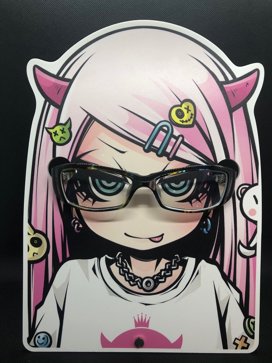 「メガネスタンドを作ってみました 」|Project.C.K.のイラスト