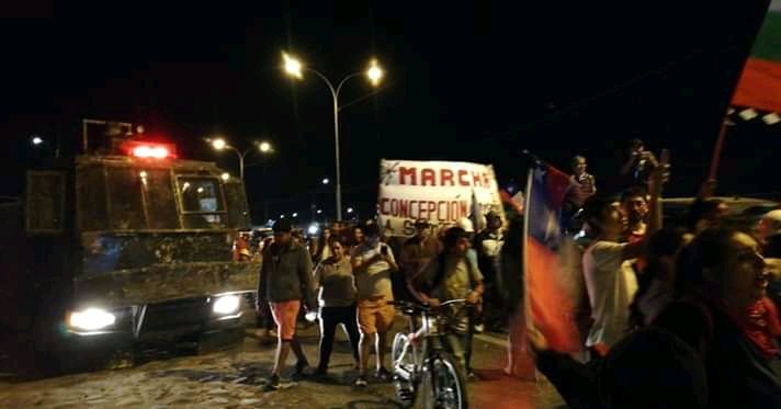 BosqueCachapoal's tweet photo. #Marcha desde #Concepcion llegando a #Rancagua el guanaco los recibió en el cruce de la #Dintrans ahora van a la plaza https://t.co/FDdOeOVX2U