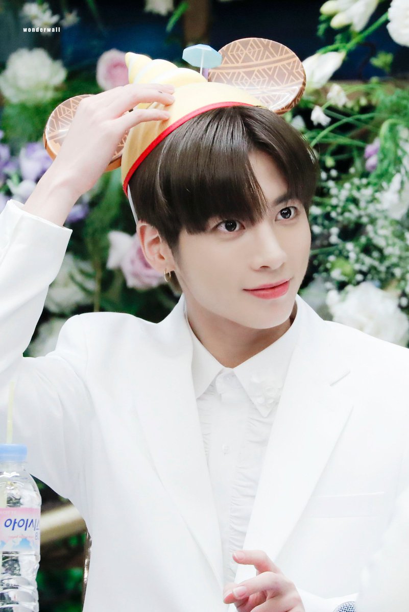 191206 © wonderwall

<a href="/TXT_members/">TOMORROW X TOGETHER</a> #투모로우바이투게더 
#TOMORROW_X_TOGETHER #태현