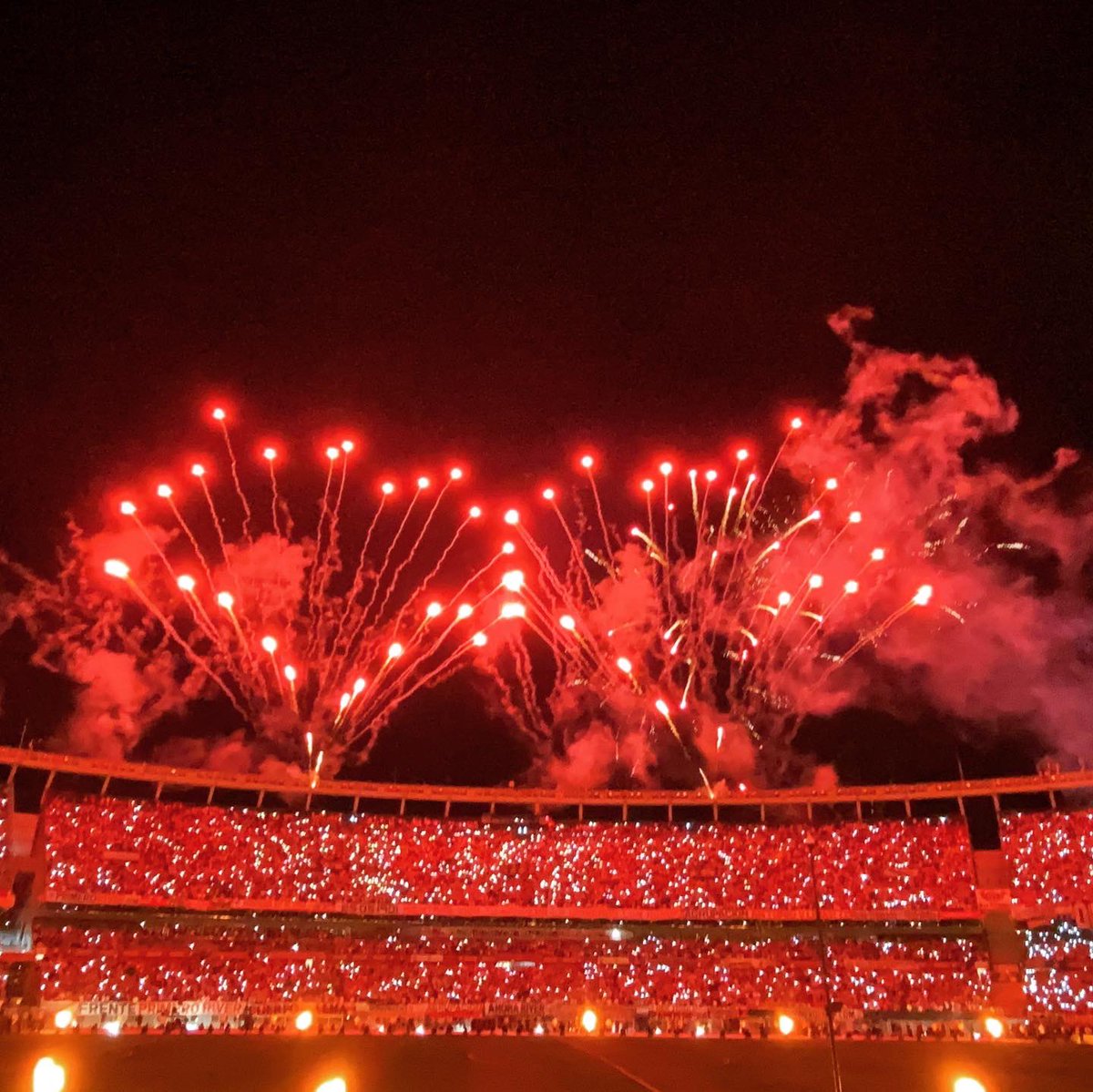 RiverLPM's tweet photo. #LaCopaEterna ⚪️🔴⚪️ https://t.co/1bt3u58ngA