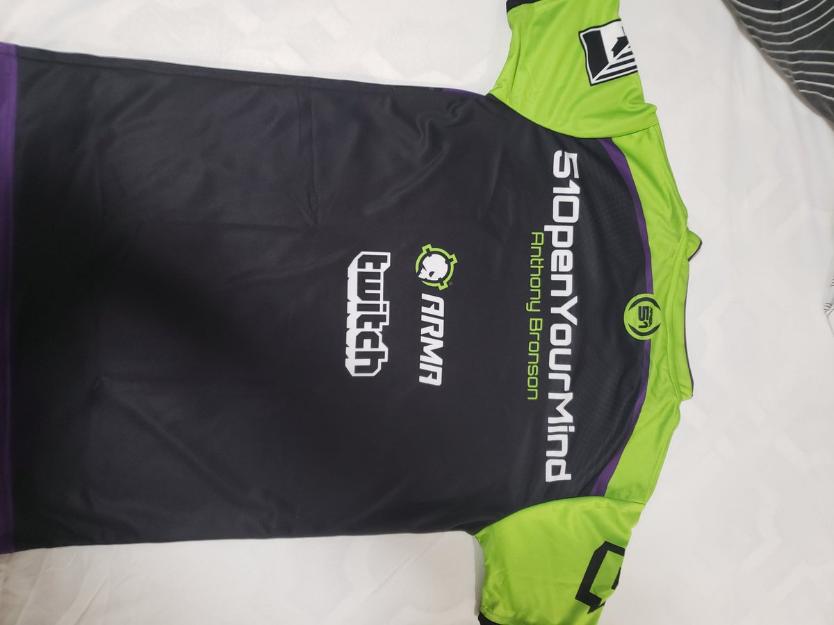 OpenYourMind24's tweet photo. let's go my @Area51Gaming Jersey came in today!!! https://t.co/piwMaAWMEf