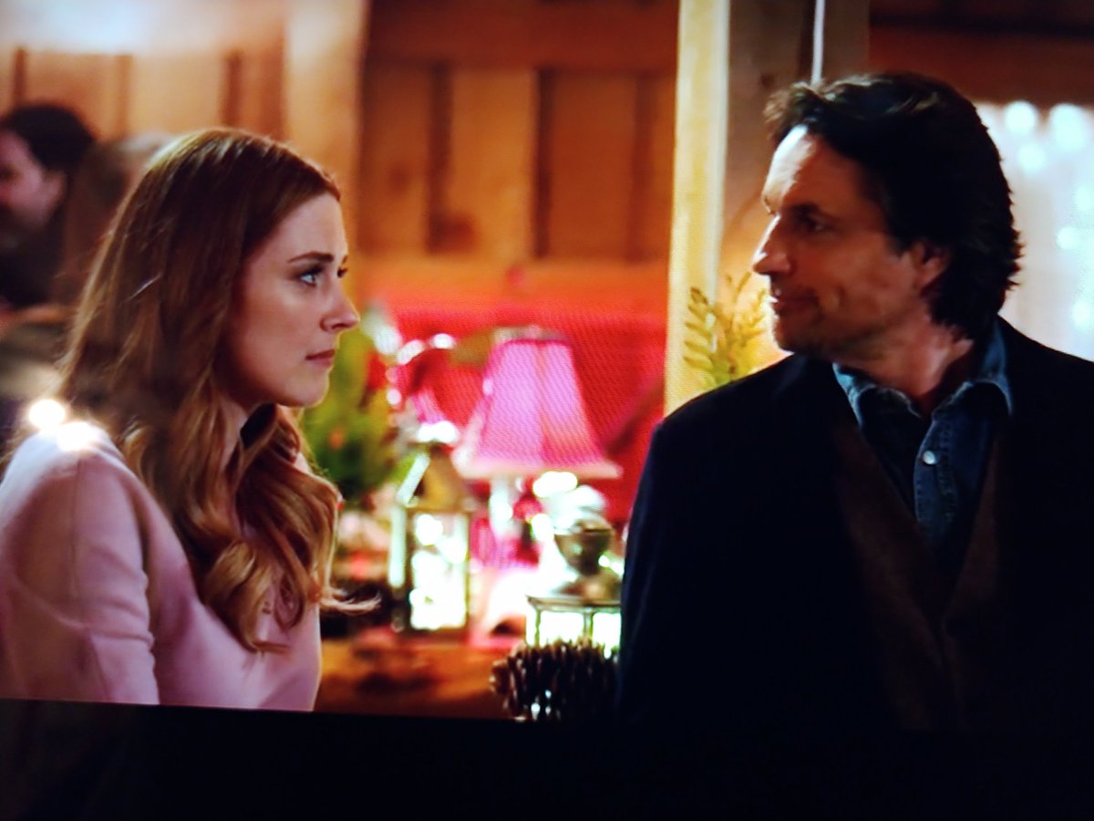 cdlam77's tweet image. Spending my night binge watching Virgin River on Netflix and so fantastic. Can't get enough of it. Now making me want to re-read the entire fabulous series all over again.  So fabulous! And Jack is definitely swoon-worthy.  @RCarrWriter @netflix @virginRiverSeries