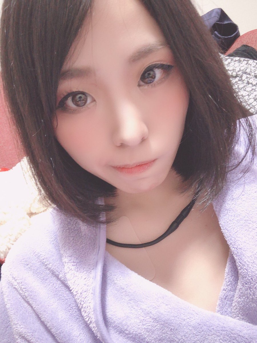 Nao_Fujikawa's tweet image. メイクした💄