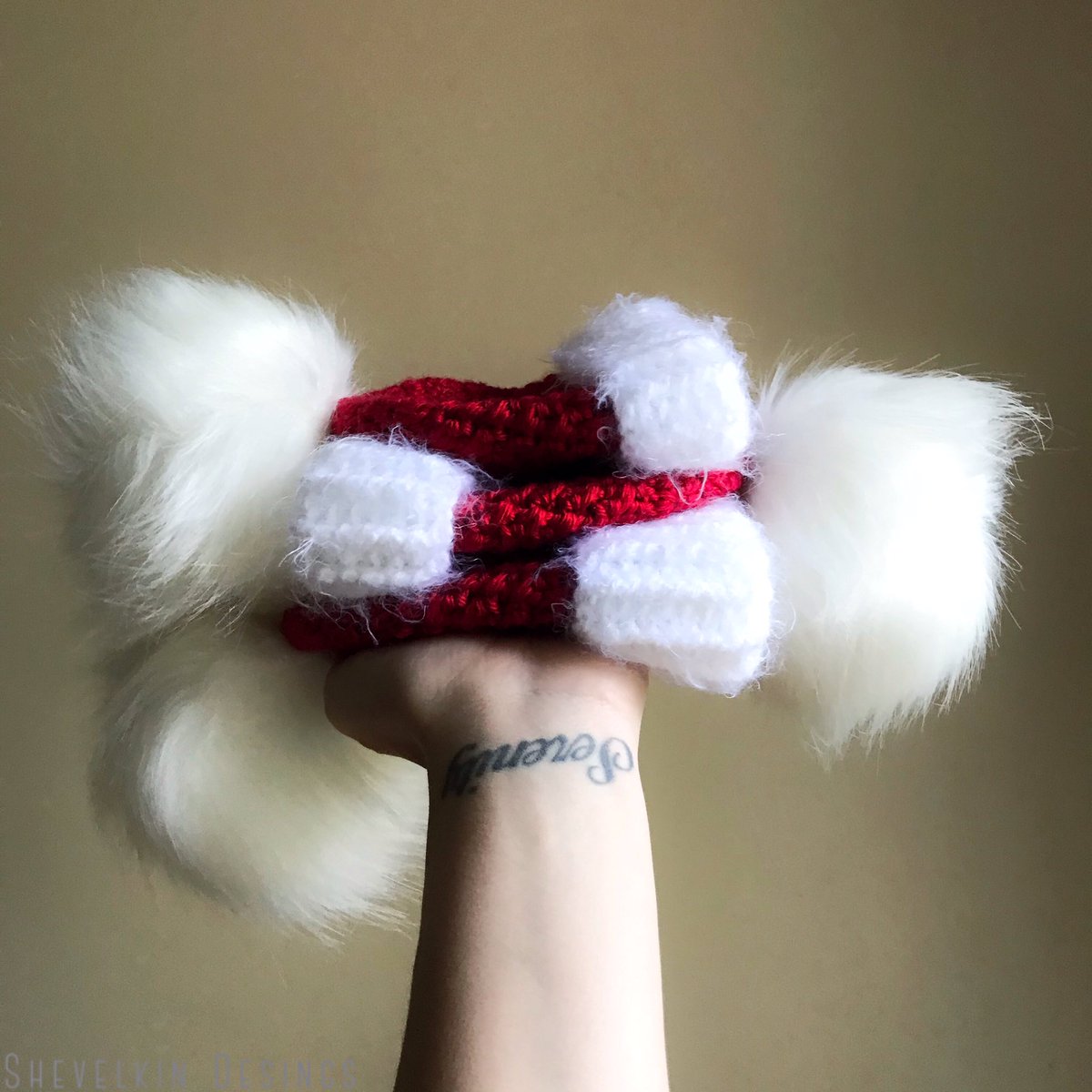 ShevelkinDesign's tweet photo. Oh just an adorable #santa stack all ready to ship. How was your weekend? Still #Christmasshopping 🎁 #holidaysale is still going to help you get all your #handmadechristmas #gifts 🎄 hurry over last day to shop is December 18th. ❤️https://t.co/2f8XbNkVmU ❤️
#giftideas #etsy https://t.co/nPNt5rgnH3